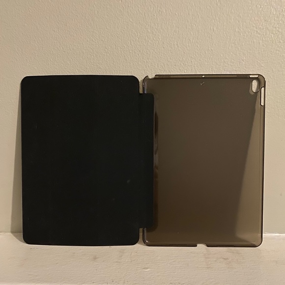 Case for iPad Pro 10.5” - Picture 2 of 4